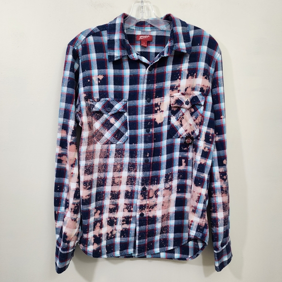 Upcycled bleach dyed Harley-Davidson back flannel shirt men's size medium - Picture 3 of 10